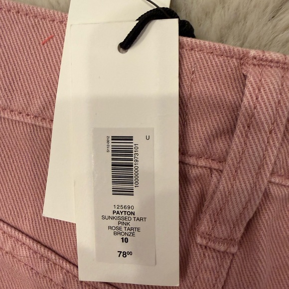 Aritzia Peyton sun-kissed tart pink Mini Skirt NWT - Picture 4 of 4